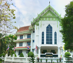 วิหารหลวงพ่อโต วัดเขาบางทราย photo