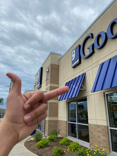 Thrift Store «Goodwill Store & Donation Center», reviews and photos, 5518 Touhy Ave, Skokie, IL 60077, USA