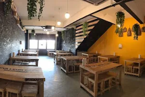 Leva Leur Cafe (Sierra) image