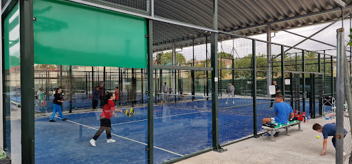 Sports facilities Pool en Villa del Prado