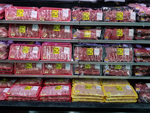 Grocery Store «Superior Grocers», reviews and photos, 3831 Martin Luther King Jr Blvd, Lynwood, CA 90262, USA