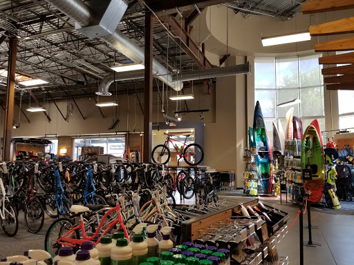 Camping Store «REI», reviews and photos, 11950 Grand Commons Ave, Fairfax, VA 22030, USA