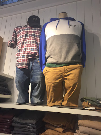 Clothing Store «AEO & Aerie Store», reviews and photos, 625 Black Lake Blvd SW #138, Olympia, WA 98502, USA