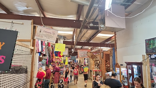 Flea Market «Shelby County Flea Market», reviews and photos, 820 Buck Creek Rd, Simpsonville, KY 40067, USA