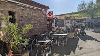 Atmosphère du Restaurant Le Belvédère à Aiguèze - n°1