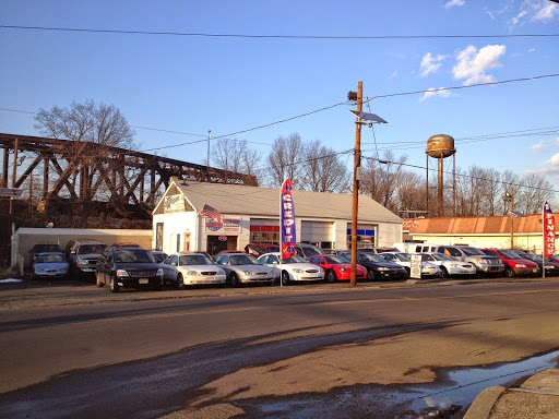 Used Car Dealer «Family Auto Brokers», reviews and photos, 632 W 1st Ave, Roselle, NJ 07203, USA