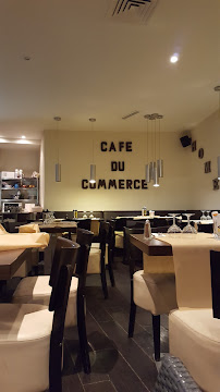 Atmosphère du Café Café du Commerce à Cannes - n°2