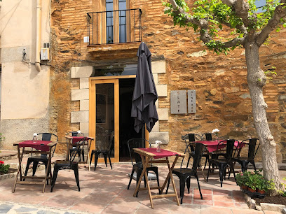 Slate Wine Bar - Carrer Major, 1, 43737 Gratallops, Tarragona, Spain