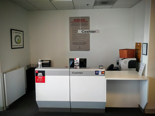 Car Dealer «Hanlees Davis Nissan», reviews and photos, 5009 Chiles Rd, Davis, CA 95618, USA