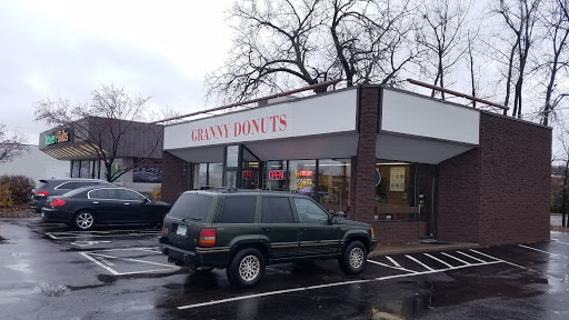 Donut Shop «Granny Donuts», reviews and photos, 1555 S Robert St, St Paul, MN 55118, USA