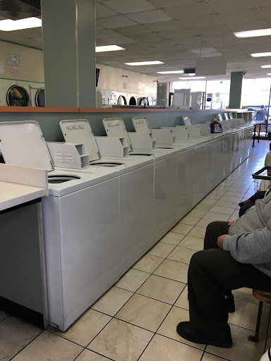 Laundromat «Launderland», reviews and photos, 929 W Duarte Rd, Monrovia, CA 91016, USA