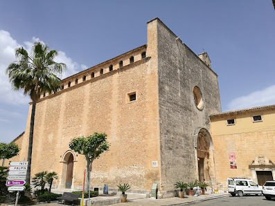 Iglesia Y Claustro De Santa Ana Plaça del Convent, 1, 07440 Muro, Balearic Islands, España