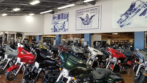 Motorcycle Dealer «Lake Shore Harley-Davidson», reviews and photos, 14000 W Rockland Rd, Libertyville, IL 60048, USA