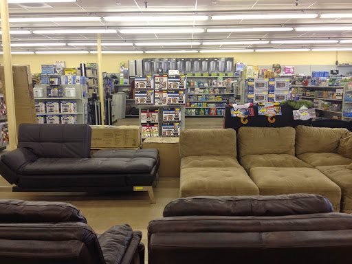 Outlet Store «Corvallis Outlet Store», reviews and photos, 934 NW Kings Blvd, Corvallis, OR 97330, USA