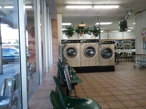 Dry Cleaner «Clothes Basket», reviews and photos, 1429 W Sherman Blvd, Muskegon, MI 49441, USA