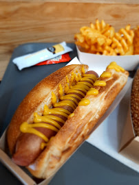 Hot-dog du Restaurant de hot-dogs WOOF GAMBETTA à Bordeaux - n°17