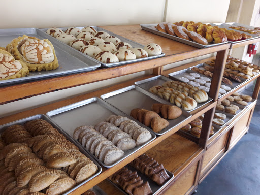 Panadería Candy Santiago (San Francisco) en Santiago