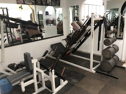 Body Master Gym - 39, JALAN IRRAWADY, 10050 George Town, Pulau Pinang, Malaysia