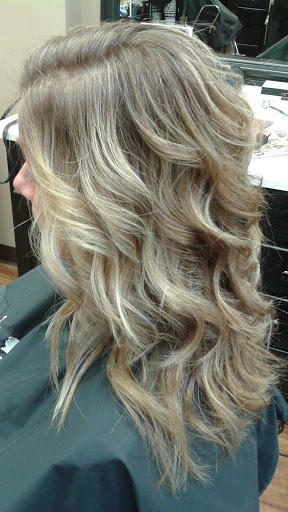 Nail Salon «Salon Trendz-N-Nails», reviews and photos, 1225 Copper Creek Dr, Pleasant Hill, IA 50327, USA