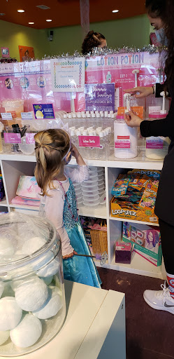 Beauty Salon «Sweet & Sassy», reviews and photos, 3045 Center Valley Pkwy, Center Valley, PA 18034, USA