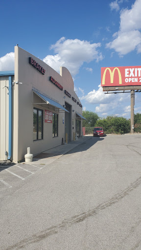Car Service «Schertz Car Care Center», reviews and photos, 19513 I-35, New Braunfels, TX 78132, USA