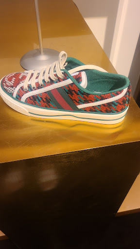 Boutique «Gucci Outlet», reviews and photos, 3939 S Interstate Hwy 35 #1050, San Marcos, TX 78666, USA