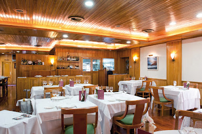 Restaurant Carballeira - Ctra. Saragossa, N-IIA, Km. 457, 5, 25194 Lleida, Spain