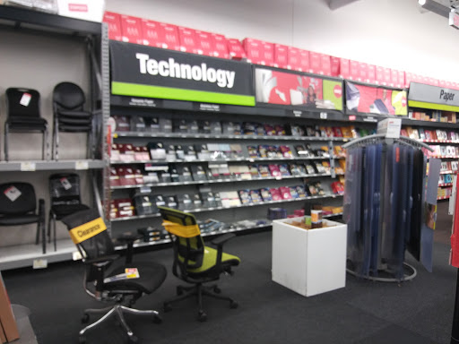 Office Supply Store «Staples», reviews and photos, 23035 W Outer Dr, Allen Park, MI 48101, USA