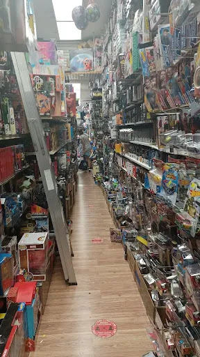 Toy Store «Toys & Bags Corp», reviews and photos, 2845 Steinway St, Astoria, NY 11103, USA