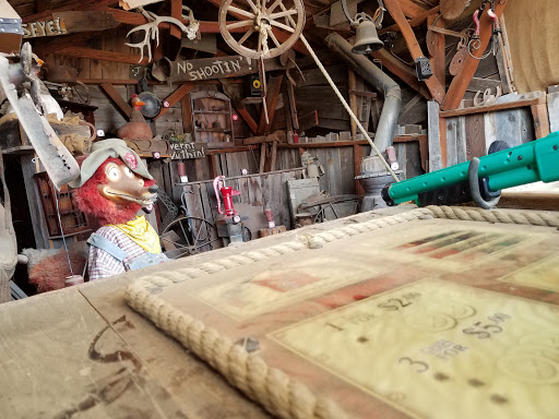 Orchard «Barton Orchards - Noxon Road Store Open Year Round - The Farm is CLOSED for the Season.», reviews and photos, 63 Apple Tree Ln, Poughquag, NY 12570, USA