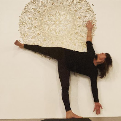Yoga-Ambiente Alexandra Aerni & Jacqueline Mereu