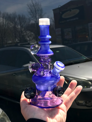 Tobacco Shop «Kazzaz Smoke Shop», reviews and photos, 6355 W Montrose Ave, Chicago, IL 60634, USA