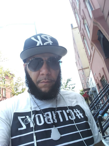 Beauty Salon «Dons & Divas Unisex Hair Salon», reviews and photos, 289 Nostrand Ave # A, Brooklyn, NY 11216, USA