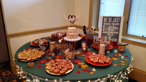 Golf Club «Pines Golf Club & Restaurant», reviews and photos, 1319 N Millborne Rd, Orrville, OH 44667, USA