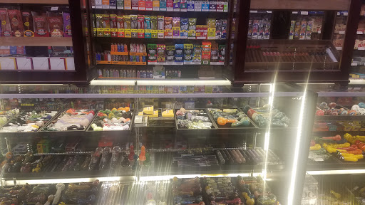 Tobacco Shop «Amsterdam Smoke and Vape Store», reviews and photos, 315 Pine Ave, Long Beach, CA 90802, USA