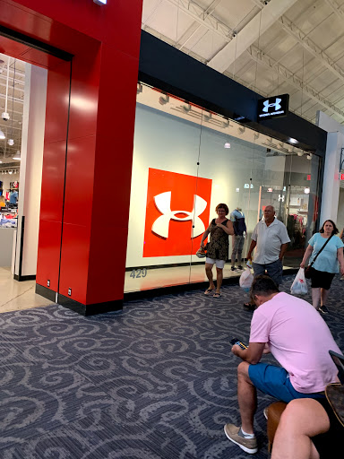 Clothing Store «Under Armour Factory House», reviews and photos, 12801 W Sunrise Blvd #429, Sunrise, FL 33323, USA