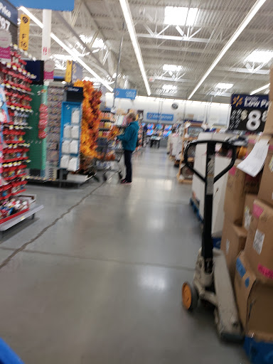 Discount Store «Walmart», reviews and photos, 19191 N Kelsey Street, Monroe, WA 98272, USA