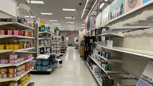 Department Store «Target», reviews and photos, 20200 Bloomfield Ave, Cerritos, CA 90703, USA