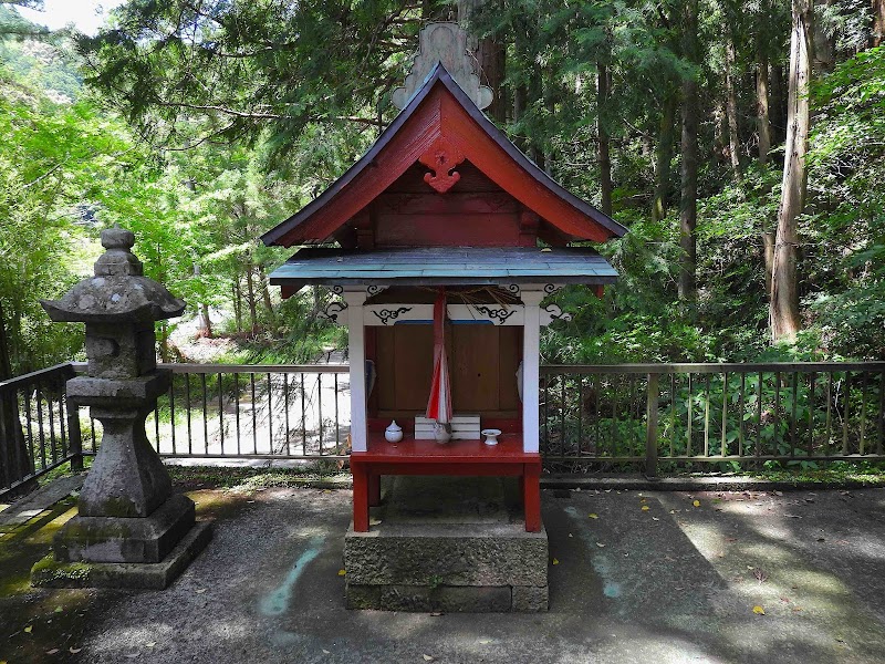 伏莵野八幡神社