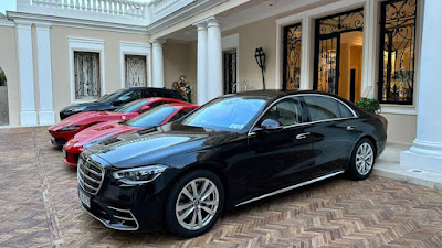 Chauffeur Privé Service Limousine Saint-Tropez | CROWN LIMOUSINES à Saint-Tropez
