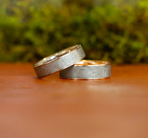 Jeweler «Steve Quick Jeweler», reviews and photos, 2471 N Clark St, Chicago, IL 60614, USA