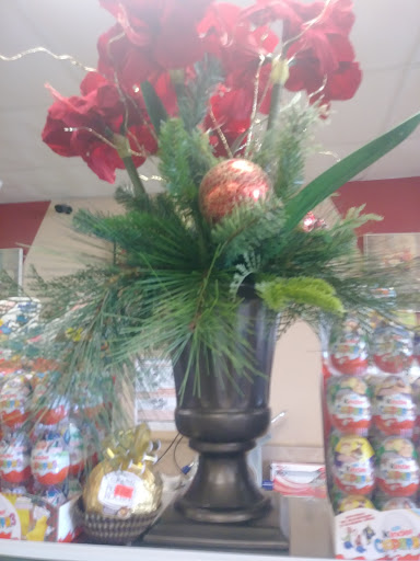 Grocery Store «European Market & Deli 