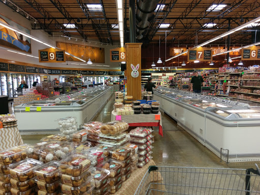 Grocery Store «Claiborne Hill Supermarket», reviews and photos, 410 US-90, Waveland, MS 39520, USA
