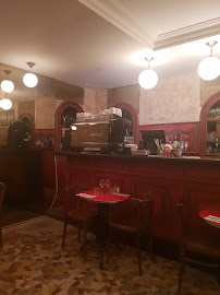 Atmosphère du Restaurant français Aux Cocottes à Paris - n°10