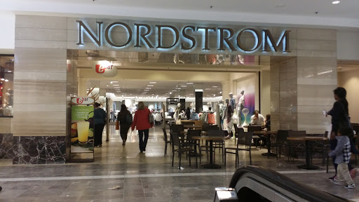 Department Store Nordstrom Reviews And Photos 501 Garden State