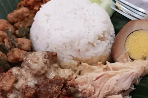 Nasi Gudeg & Liwet Cah Solo (Cabang Pasar Modern Bintaro) image