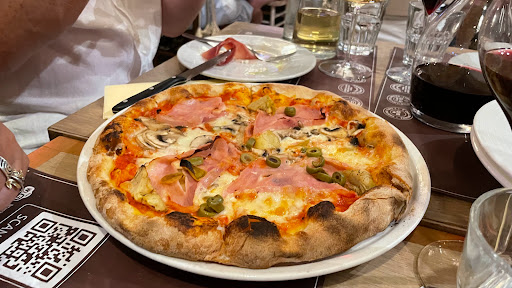 Pizza in Trevi in Roma, Città Metropolitana di Roma Capitale