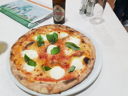 Pizzeria Nuova Capri in Bolzano, Provincia Autonoma di Bolzano – Alto Adige
