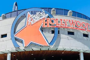 Foster's Hollywood image