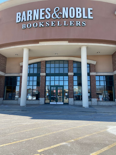 Shopping Mall «Deer Park Town Center Shopping Center», reviews and photos, 20530 N Rand Rd, Deer Park, IL 60010, USA